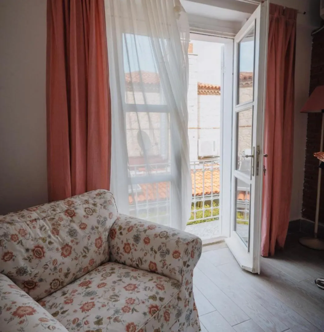 Cadde75 Alacati Çeşme Alojamento de Acomodação e Pequeno-almoço