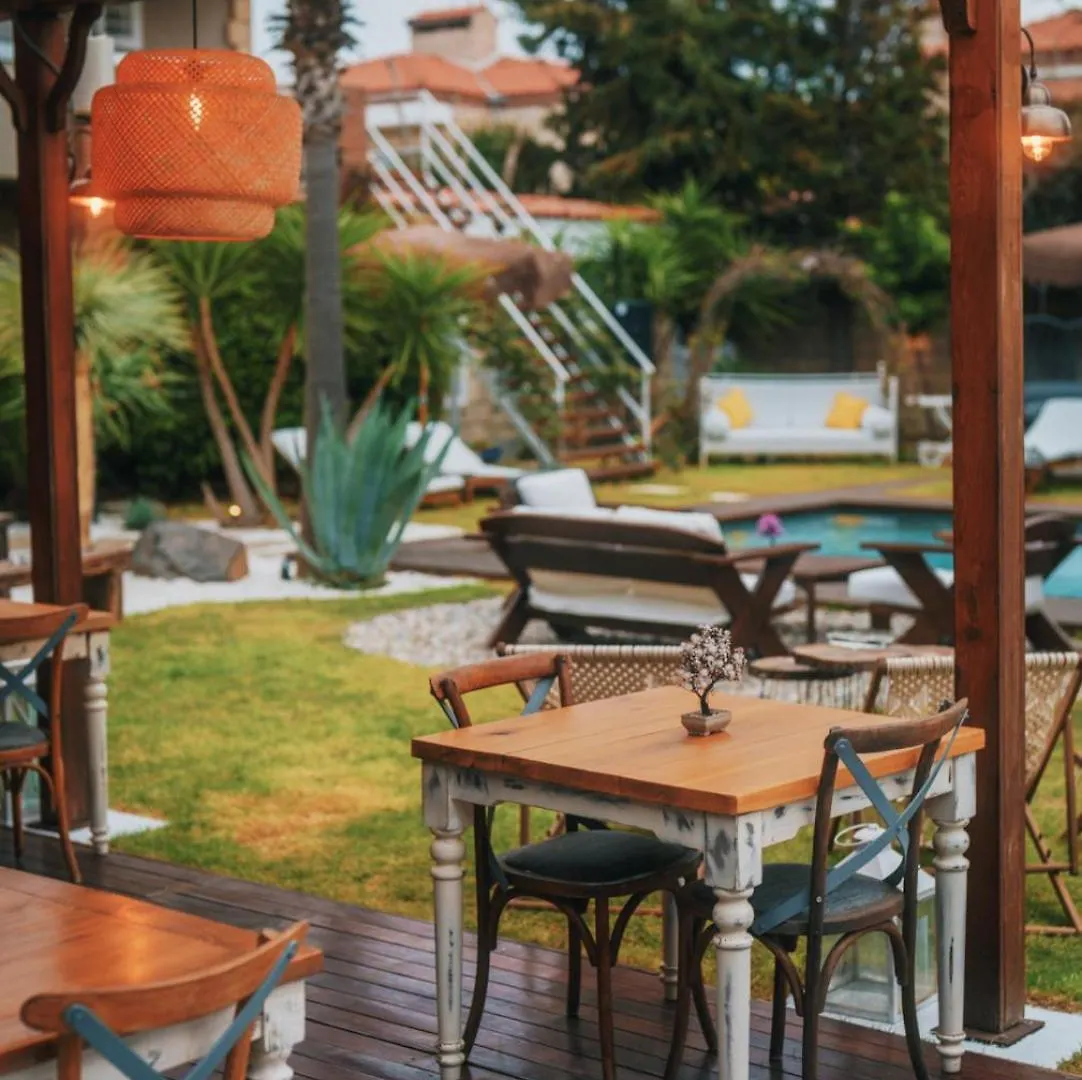 Cadde75 Alacati Çeşme Alojamento de Acomodação e Pequeno-almoço
