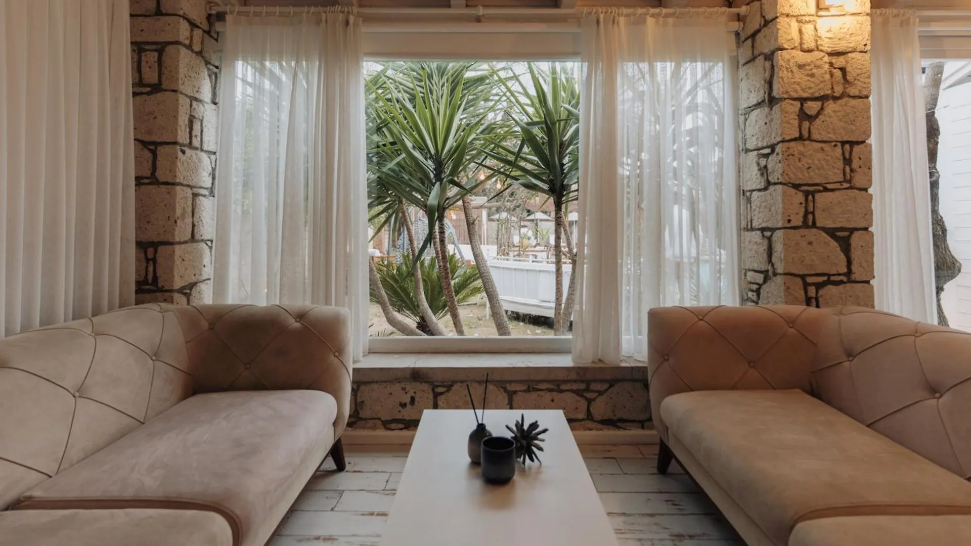 Cadde75 Alacati Çeşme Alojamento de Acomodação e Pequeno-almoço